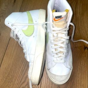 Nike blazers green check mark…